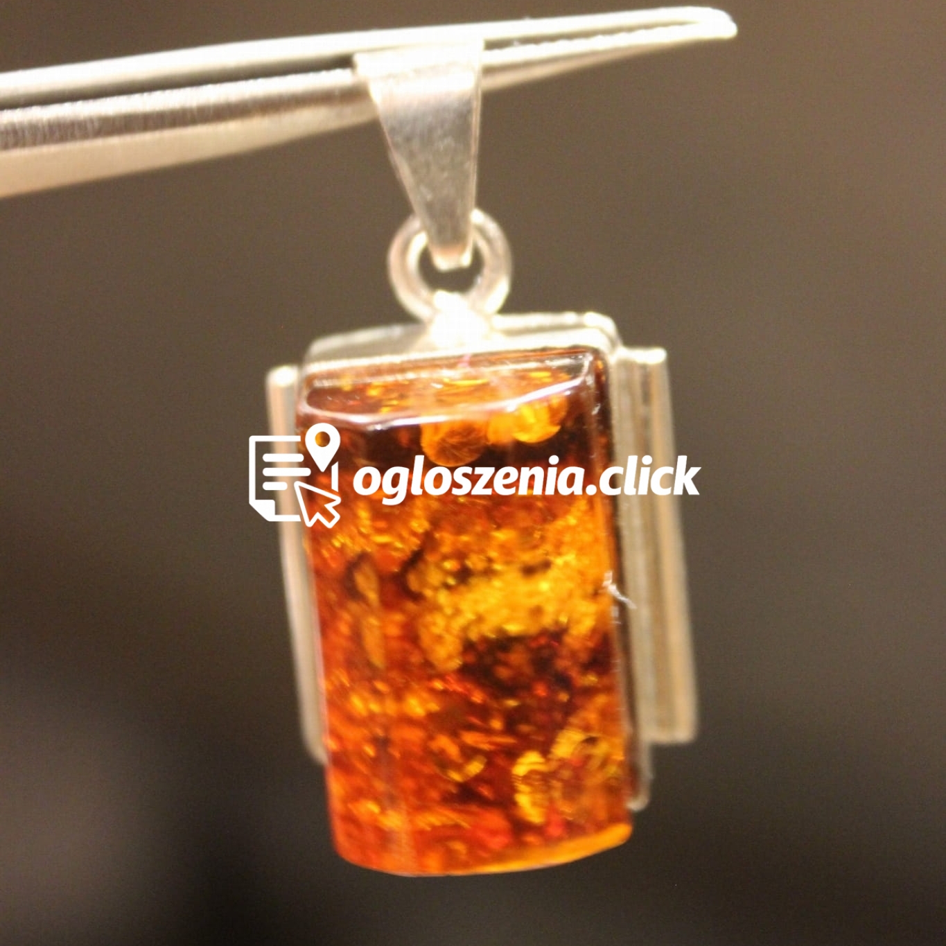 Zdjęcie produktu Wisiorek srebrny naturalny polski bursztyn zielony